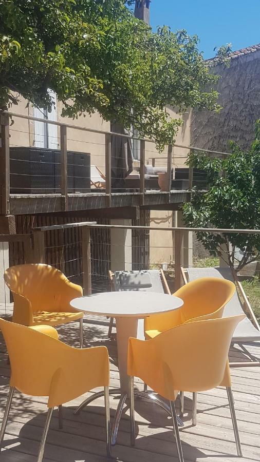 Gite De Mougeres Caux Esterno foto