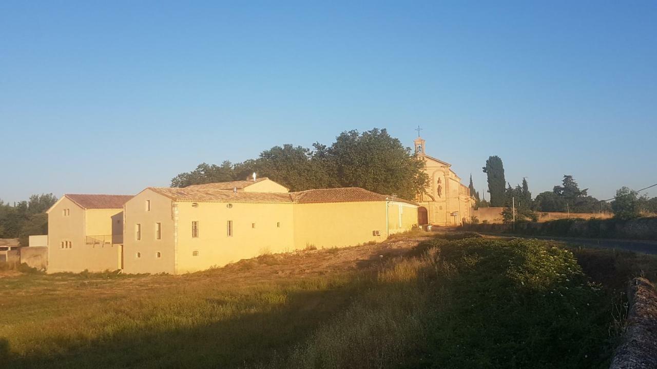 Gite De Mougeres Caux Esterno foto